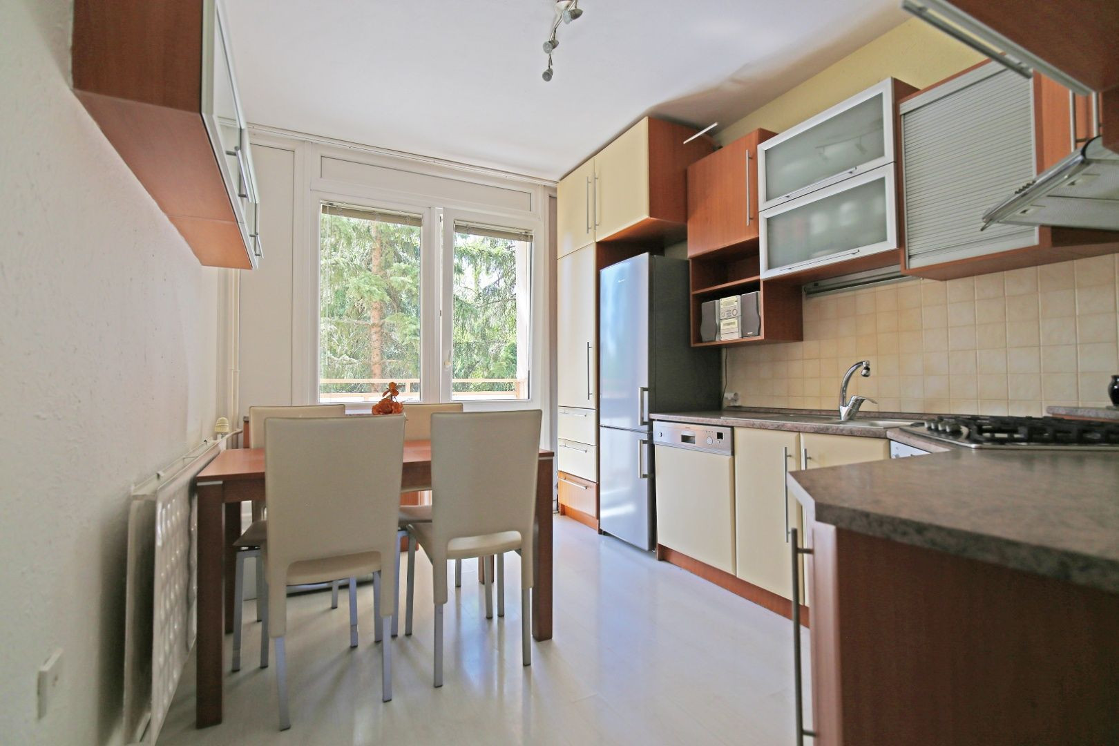 Hľadáte kľudné a komfortné  bývanie   v byte pre vašu početnejšiu rodinu?