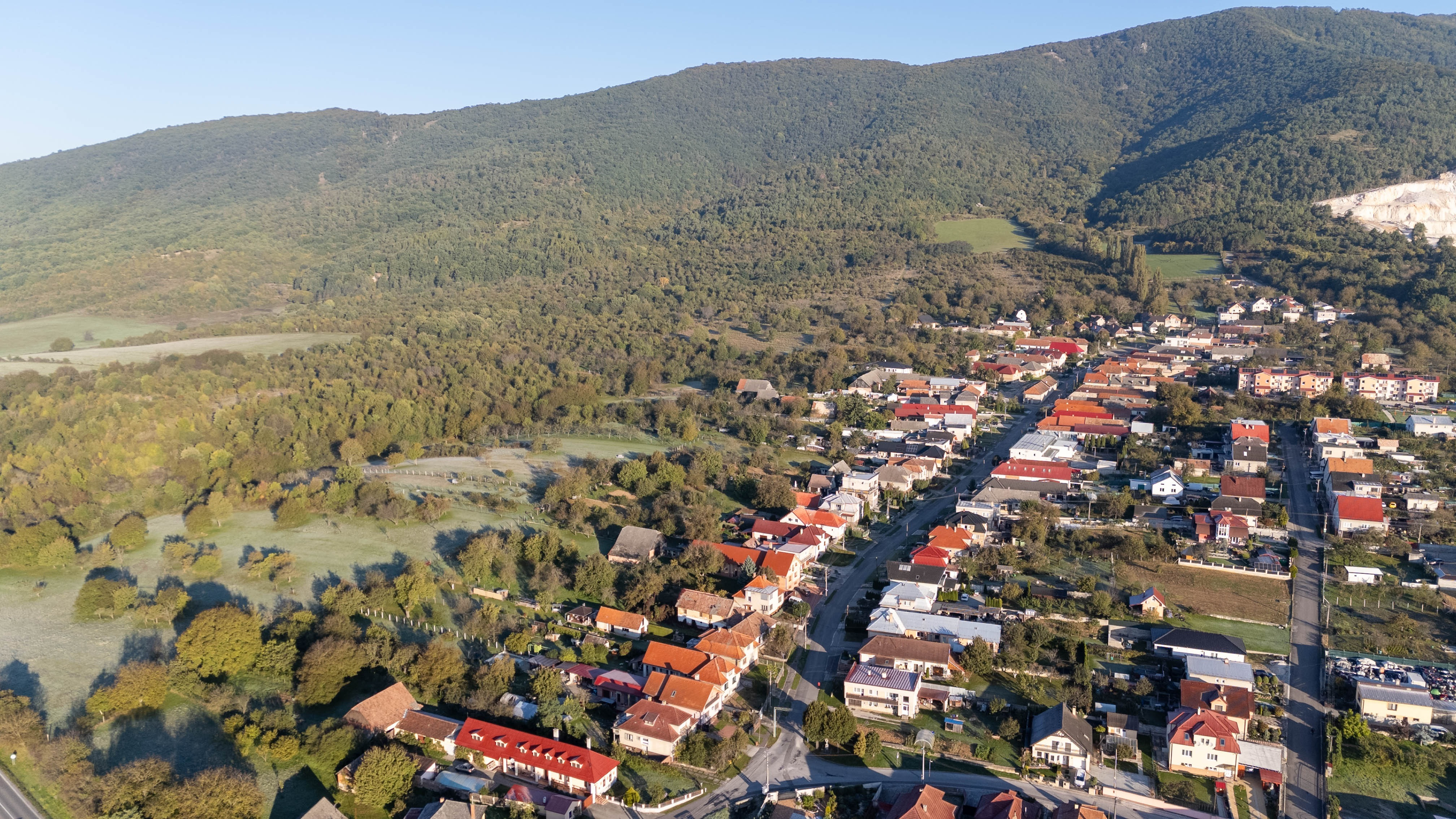Hľadáte tradičný slovenský rodinný dom  s autentickým šarmom?