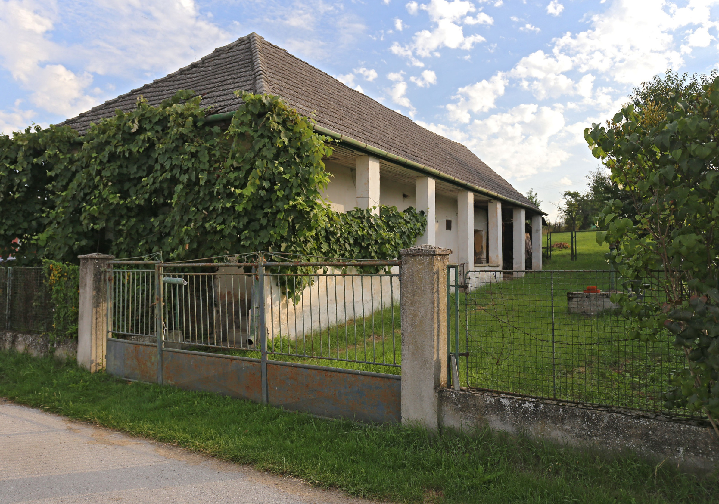 Hľadáte  vidiecky domček na bývanie-rekreačné účely?