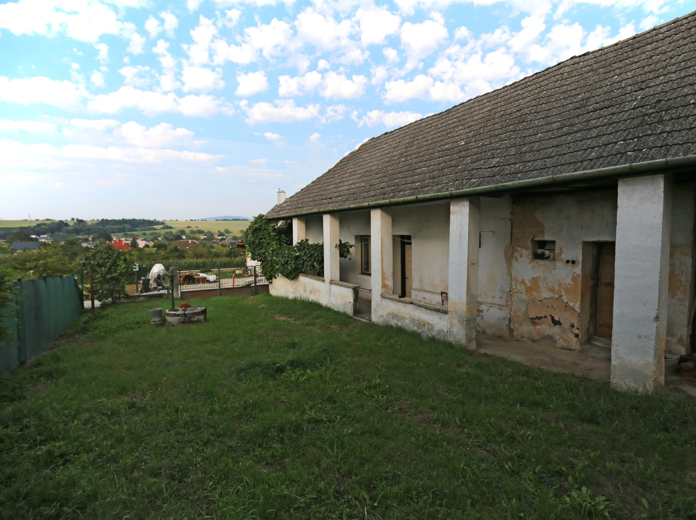 Hľadáte  vidiecky domček na bývanie-rekreačné účely?