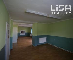 Hľadáte dom v pôvodnom stave s možnosťou rekonštrukcie na bývanie v Bánovciach nad Bebravou?