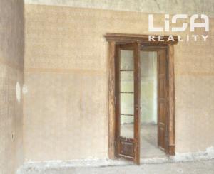 Kaštieľ v srdci malebnej prírody - na predaj idylické sídlo s rozsiahlym pozemkom