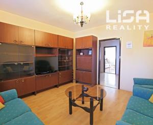 Hľadáte kľudné a komfortné  bývanie   v byte pre vašu početnejšiu rodinu?