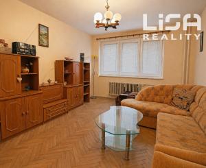 Svetlý 1-izbový byt  kompletne zariadený byt– ideálne štartovacie bývanie alebo skvelá investícia na prenájom!