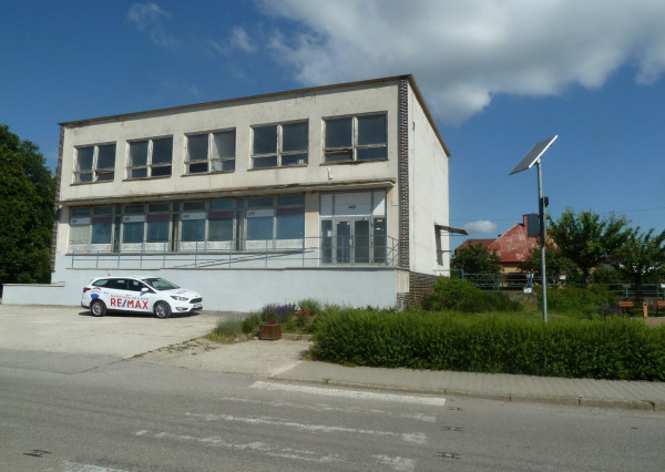 Buďte už vo svojom vlastnom podnikateľskom priestore Bánovce nad Bebravou - Veľké Chlievany !