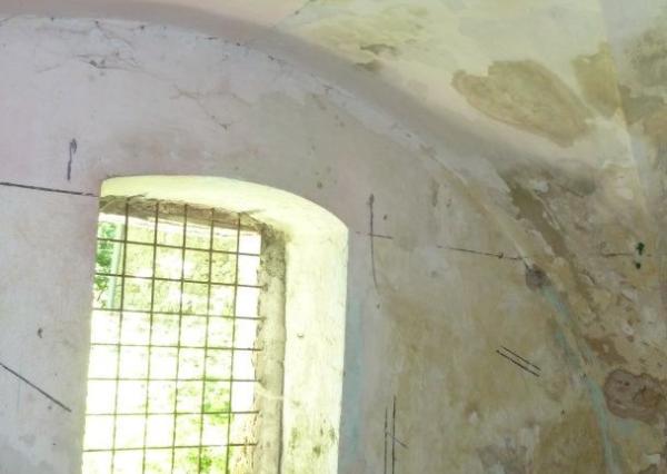 Kaštieľ v srdci malebnej prírody - na predaj idylické sídlo s rozsiahlym pozemkom