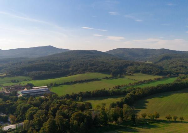 Pozemok na bývanie v podhorí – ideálne pre váš nový dom-chalupu!