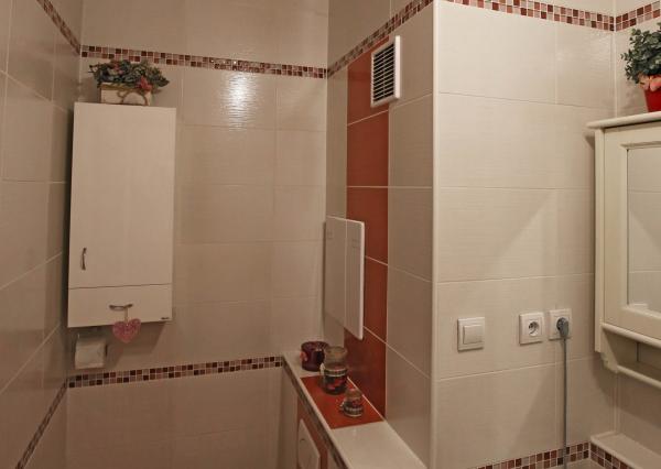 Nadčasový 2-izbový byt na Dubničke – stačí si vziať osobné veci!